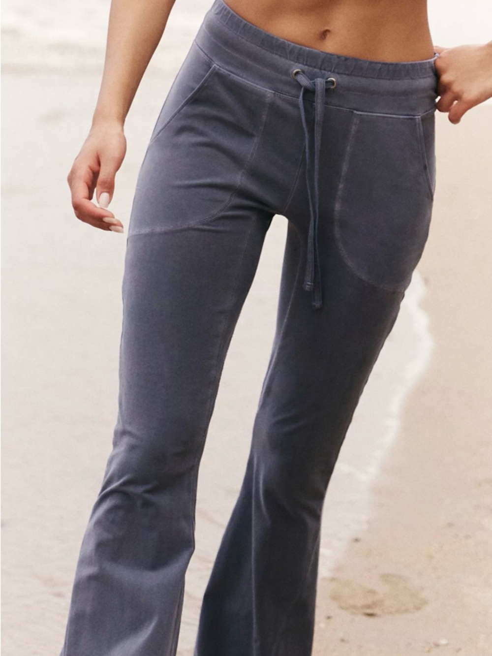 NWOT FP Movement Women’s Flow Flare Leggings, Blue Indigo, Large